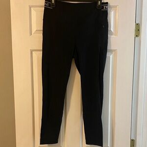 Zyia Women's Black Leggings